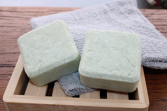 Embrace Eco-Friendly Haircare: The Benefits of Shampoo Bars and How to Use Them
